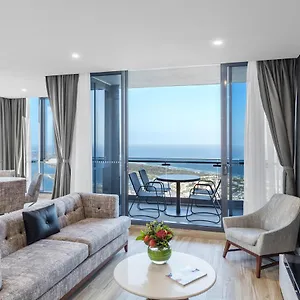 Hotel Meriton Southport, Gold Coast