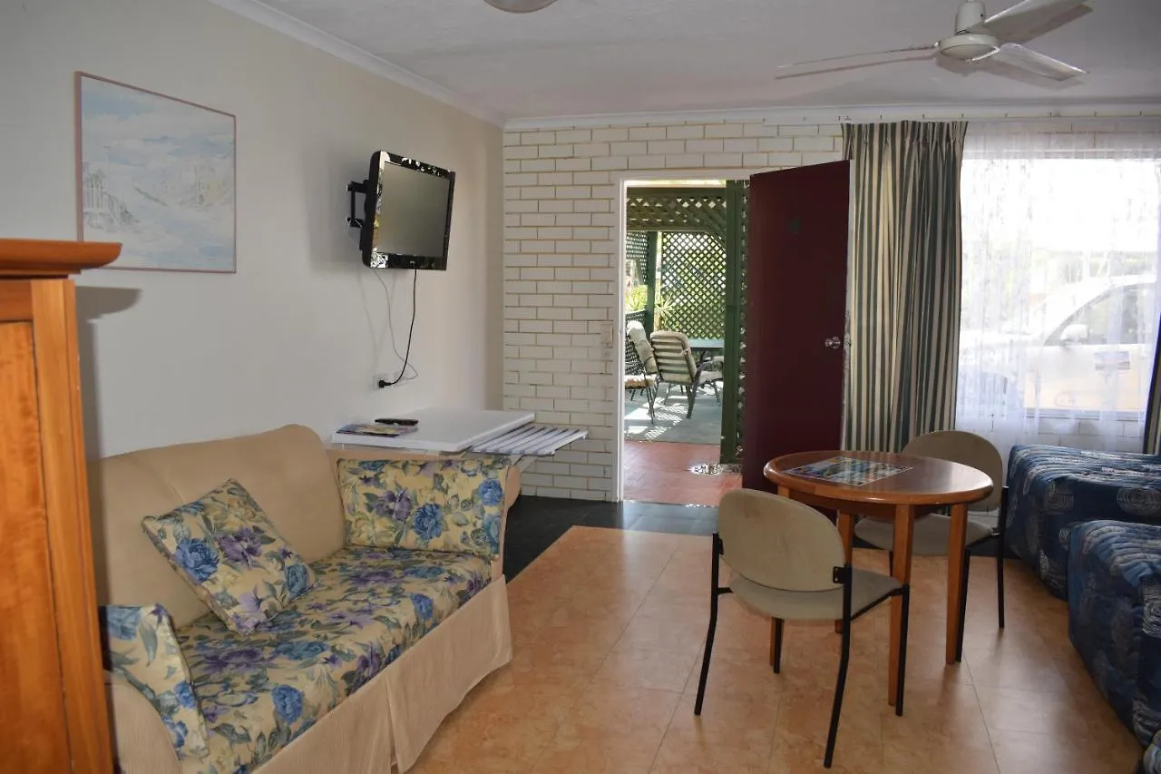 **  Queenslander Motel Gold Coast Australia